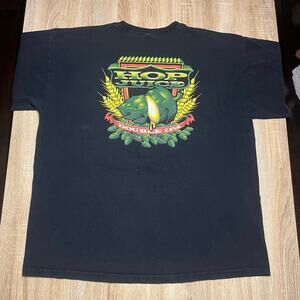 Oggis Pizza and Brewing Hop Juice Graphic Black TShirt Extra Large